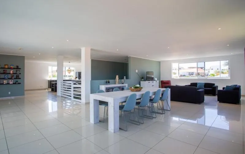 Luxe Gezinsvilla Met Zeezicht Jan Thiel Villa Grey Noble 0*,  Curaçao